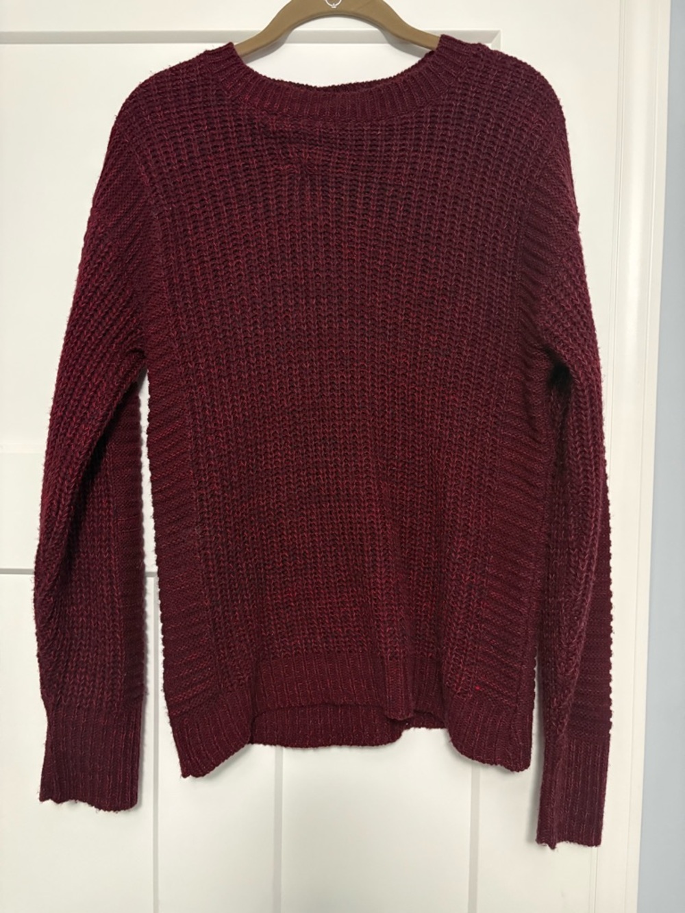 Eddie Bauer women’s maroon knit sweater